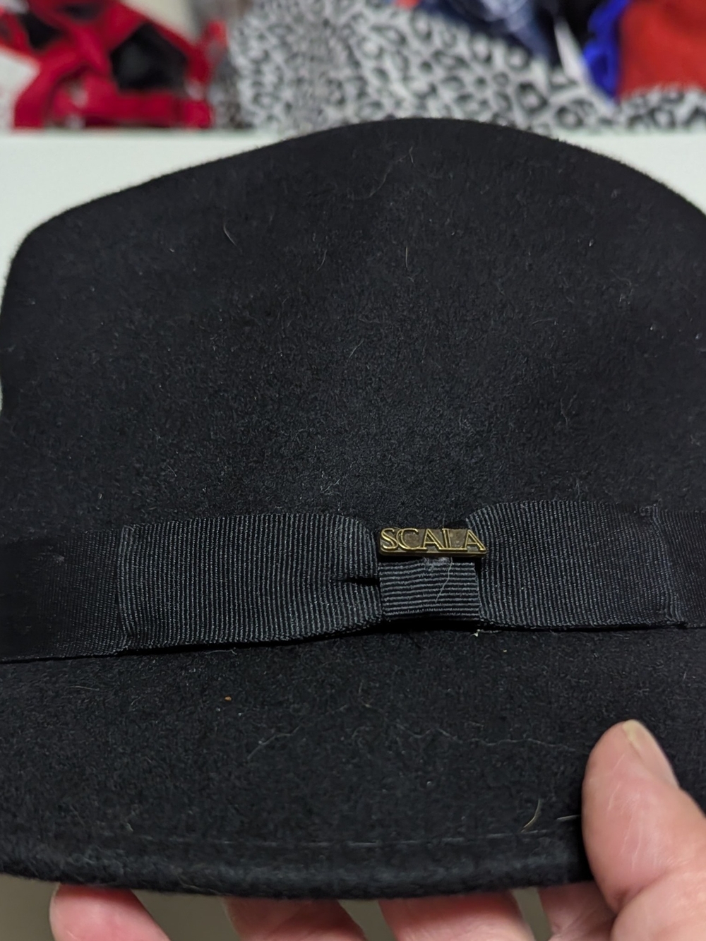 Black Felt Fedora Hat with Ribbon Accent Made In Italy Scala 100% wool Size Med - Picture 5 of 8